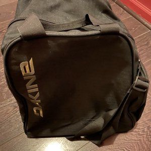 Dakine Snowboard and Ski Boot Bag Black 30L 2 pockets